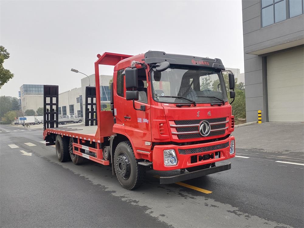 平板運輸車的工業美學 解讀東風EQ5251TPBGSZ6D系列車型的市場價值
